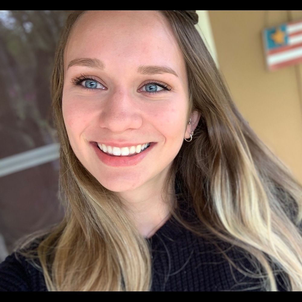 Meet your Posher, Ava